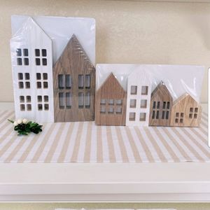 🧡6 little wood houses